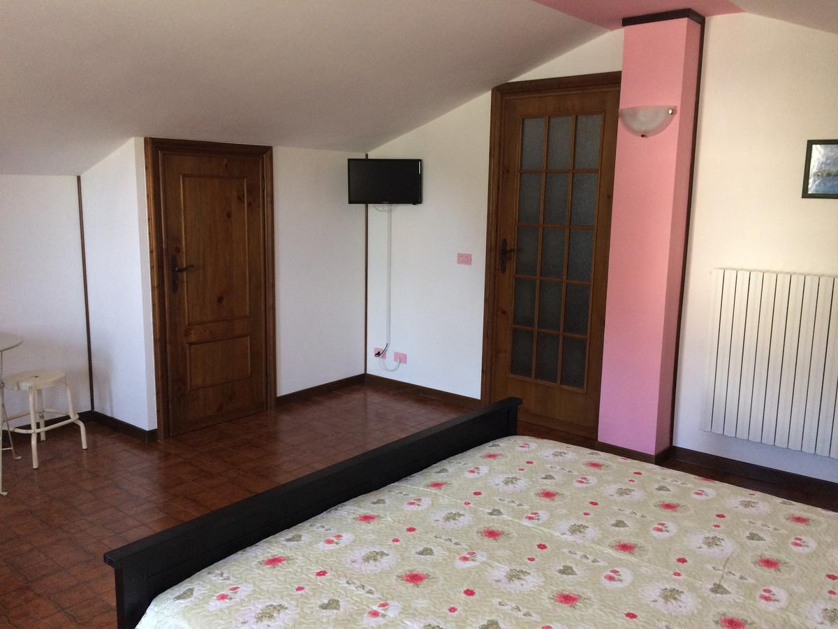 Tana Dell'Elfo B&B Gavi Luaran gambar